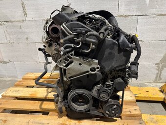 Kompletní motor 2,0 TDI CRLB VW Passat B8 2016 110KW - 11