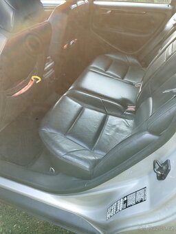 Prodám OA kombi Volvo V 70 D5-NOVÁ CENA - 11