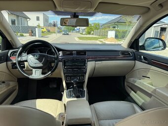 Škoda Superb 2.0TDi 125kw DSG Elegance - 11