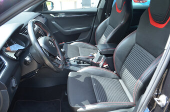 PRODÁM ŠKODA OCTAVIA RS 2.0TDI COMBI CHALLENGE BLACK PAKET - 11