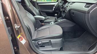 ŠKODA OCTAVIA 3 COMBI 1.4 TSI - ELEGANCE - BI-XENONY - 11