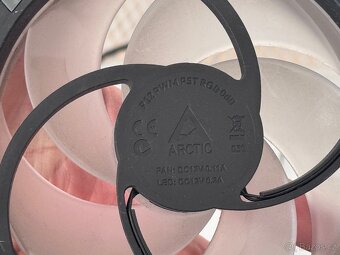 Vodní chlazení - ventilátory, pumpa, fitinky - 11