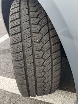 Mercedes Benz b200 turbo - 11