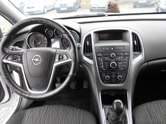 Opel Sports tourer 1.6 Cdti 81 kw - 11