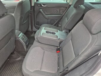 Škoda Yeti 1.6TDi,77KW,MANUÁL,NOVÉ ROZVODY,VSTŘIKY,R.V.2012 - 11