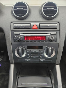 Audi A3 1.6 MPi 75 kW - 11