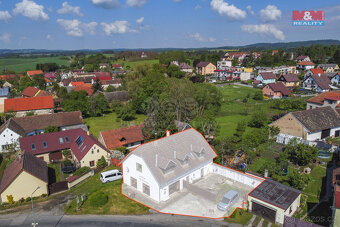 Prodej rodinného domu 4+1, 152 m², Svéradice - 11