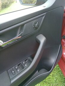 Fabia combi 1,2 tsi 81 Kw 6.kvalt  Style plus - 11