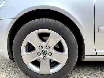 Škoda octavia 2 1.6 TDI 77kw | DE | 157tis km | 1. Majitel | - 11