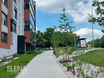 Pronájem bytu 1+kk 34 m² Sochorcova, Praha - Háje - 11