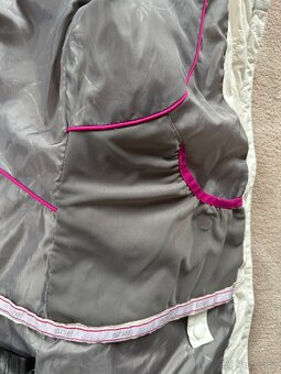 Krásná bílá bunda z husího a prachového peří vel. S - 11