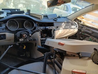 Škoda Superb 2 prodám dily - 11