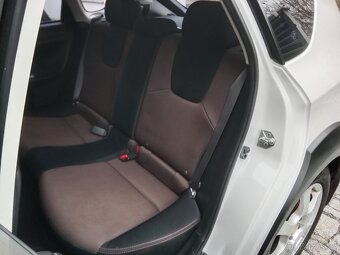 Subaru Impreza XV 2.0R 4X4 110kW r.2011 - Najeto jen 91Tis - 11