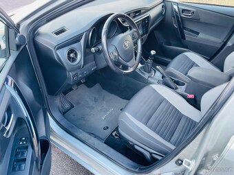 Toyoty Auris 1.6i - 79 KW ČR,KAMERA,ALU KOLA. - 11