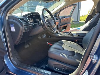 Ford Mondeo mk5 Hybrid - 11