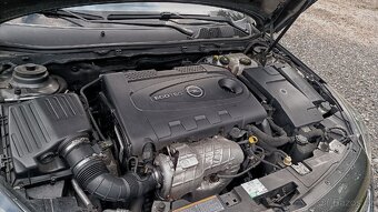OPEL INSIGNIA 2.0 CDTI 118KW FULL VÝBAVA - 11