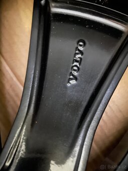 Orig zimni Volvo V90 S90 II r19 255/40/19 98% - 11