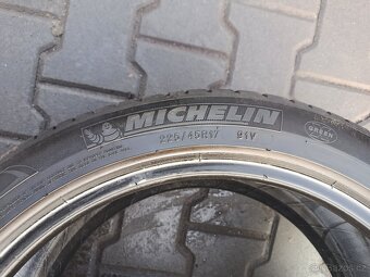 225/45/17 letní pneu michelin - 11