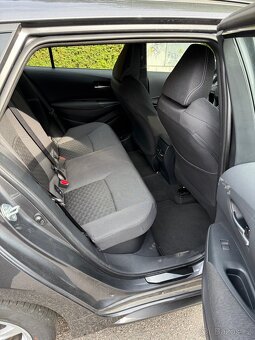 Toyota Corolla 2023 km- 20,000 - 11