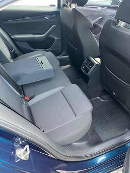 ŠKODA OCTAVIA IV 2,0TDi po 1. majiteli, odpočet DPH - 11