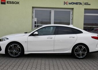 BMW Řada 2 218d M-SPORT HUD 1M ČR - 11