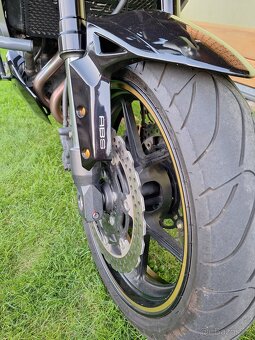 Kawasaki Versys 650 - 11