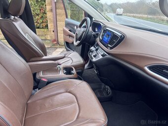 Chrysler Pacifica 3,6 Limited Radar Navi LPG 2017 - 11