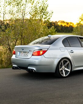 BMW M5 e60 V10 SilverStone II - 11