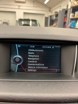 BMW X1 E84 18D 2.0D 105kW - 11