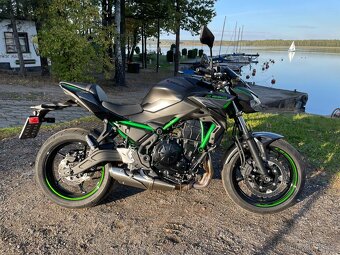 Kawasaki Z650 - 11