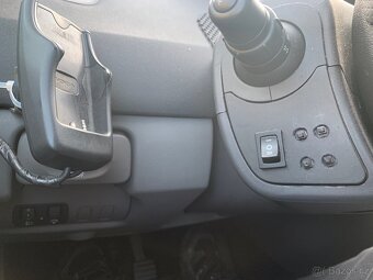 Renault Scenic II, 2.0T, 120kW - 11