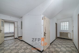 Prodej rodinného domu  s užitnou plochou 194 m2 a pozemkem,  - 11
