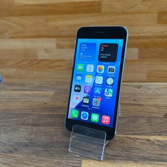 IPhone SE 2020 64GB, bílý (12 měsíců záruka) - 11