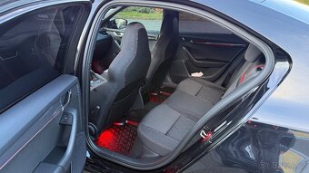 Octavia III rs 400hp nová STK - 11