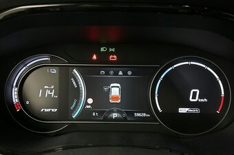 NA ZAKAZKU - Kia niro electric spirit 64kWh,DPH,záruka - 11