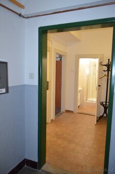 Pronájem samostatné kanceláře 28. pluku Praha 10 Vršovice - 11