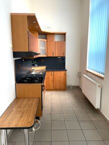 PRONÁJEM SKLADU UHERSKÝ BROD, STOLAŘSKÁ - 11