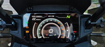 CFmoto 700 mt premium 3000 km záruka - 11