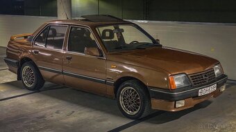 Opel Ascona C 1.6 - 11