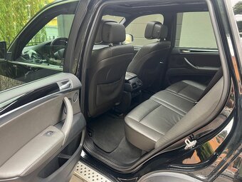 BMW X5 E70 3.0D /LCI/INDIVIDUÁL/BI-XENON/LED/PANO/SOFTCLOSE/ - 11