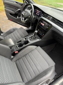 Volkswagen Passat Variant R-Line 2.0 TDI DSG - 11