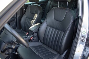 Škoda Octavia Combi 2.0TDI 4X4 DSG plná výbava aj na splátky - 11