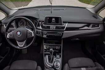 BMW Rad 2 Gran Tourer 220d xDrive Sport Line A/T - 11