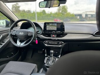 Hyundai i30 kombi 1.5 103kW DCT SMART 2025 - 11