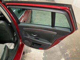 Renault Laguna III 2.0dCi 150PS 4Control - REZERVACE - 11