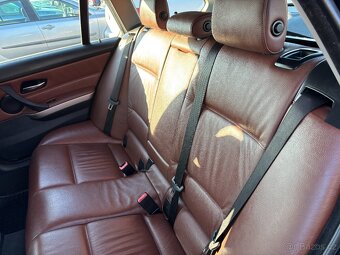 BMW Řada 3 318I - 11