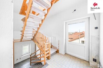 Prodej rodinného domu 276 m2 Broumarská, Praha - 11