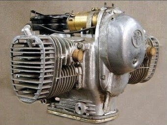 Originální nové motory z vojenského depozitu Dněpr K750 - 11