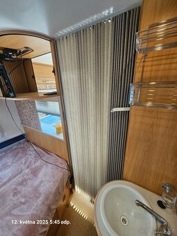 karavan Chateau Cristall 460TF - 11