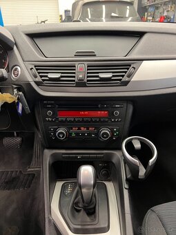 BMW X1 2.0D 18D 105 kW - 11
